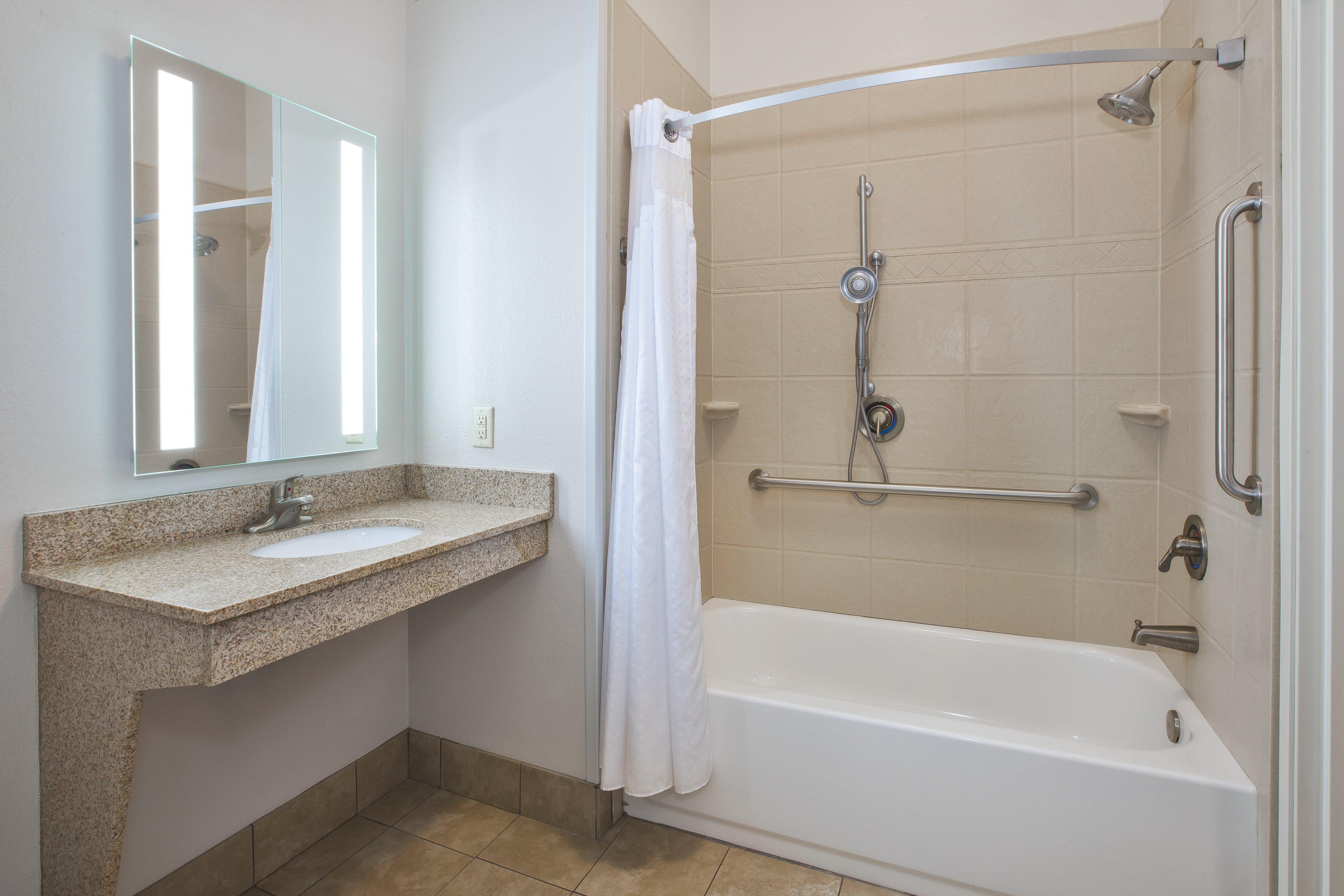 Holiday Inn Express Niles By Ihg Exterior photo